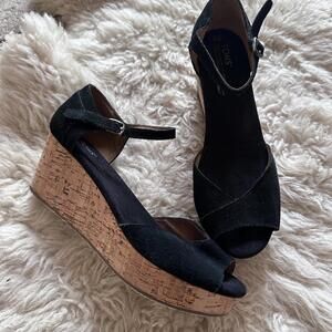 Toms Black Wedge Cork Heel Sz 8